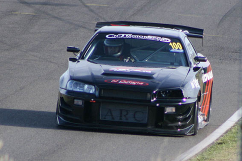 Video: Menacing R34 GT-R Sets Out for Glory