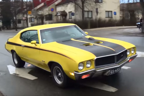 Video: An Evening of Wet Streets And Smoky Burnouts in Finland