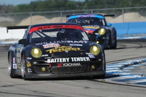 Video: Inside a Racing Driver's Mind
