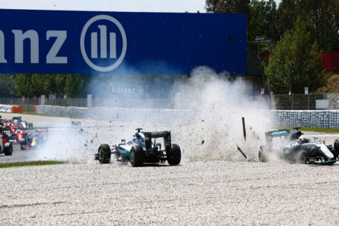 Video: Hamilton vs Rosberg Spanish GP Crash Analysis