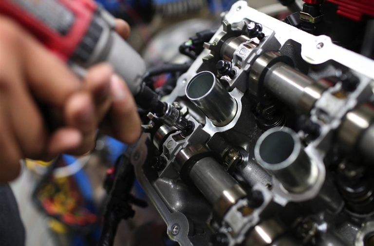 Picking Up 50hp from Comp Cams' CR Series Cams On a Coyote