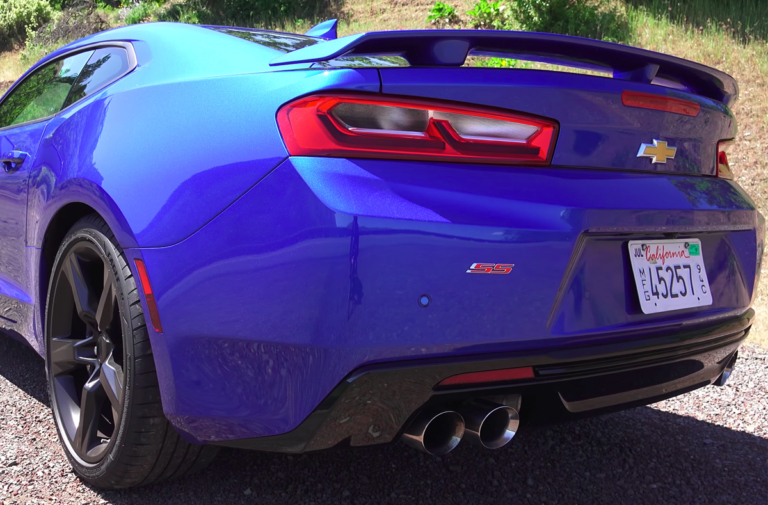 Video: Engineering Explained Walks Us Through The 2016 Camaro SS