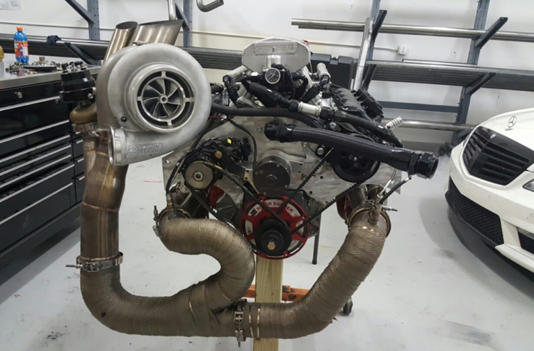 Video: This Boosted Jeep SRT8 Is An 8 Second Monster
