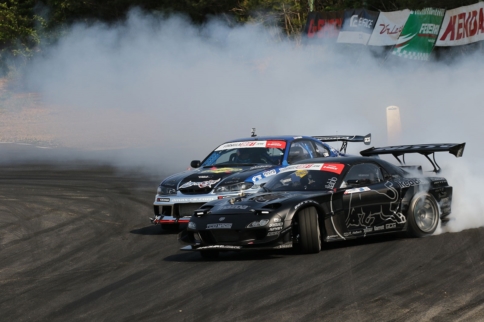 Video: Formula Drift Goes Japanese, Mad Mike Goes To Winner's Circle