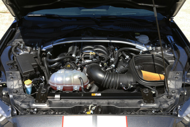 You will hear this engine in your sleep. At about 7500 rpm one's natural inclination is that a shift is definitely overdue, but you've got another 750 rpms left on the table.