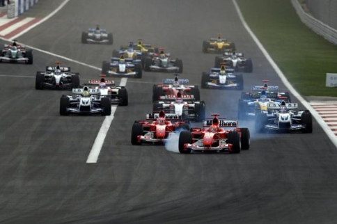 Video: IndyCar Stars Explain Late Braking