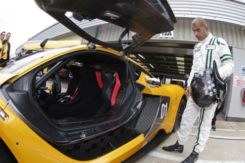 Video: Chris Harris Samples the Outrageous Renault RS.01