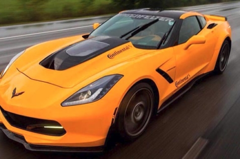 Hellacious Hue - Continental's Extreme Yellow C7 Corvette