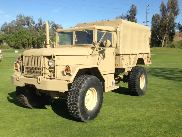 M35A2_Deuce_1
