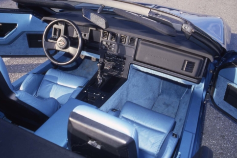 Video - Mid America Motorworks Corvette Seat Covers
