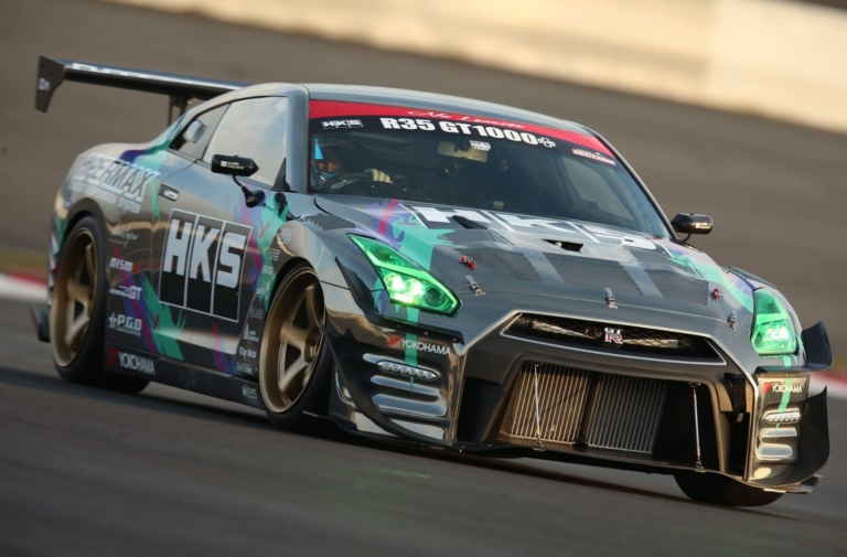 Video: Nob Thrashes HKS' 1,200-HP R35 GT-R