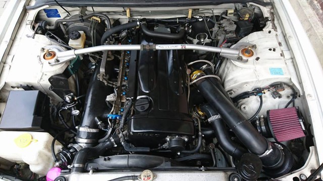 The turbos hidden beneath, this subtle paint scheme diverts attention elsewhere. 