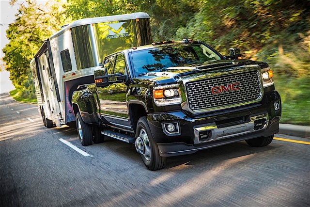 2017 GMC Sierra Denali 3500HD