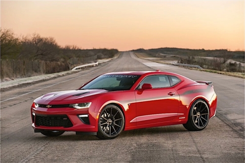 Video: Watch Hennessey Performance's Sixth-Gen Camaro Go 202 MPH