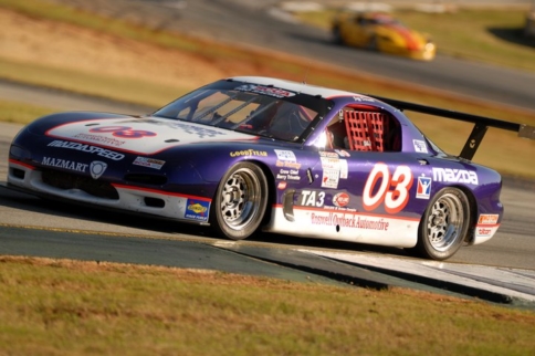 Video: Snarling, 600-HP 'Vette Battles Screaming, 3-Rotor RX-7!