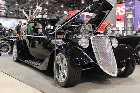 SEMA 2016: Mike Rosa's Factory Five '33 Ford