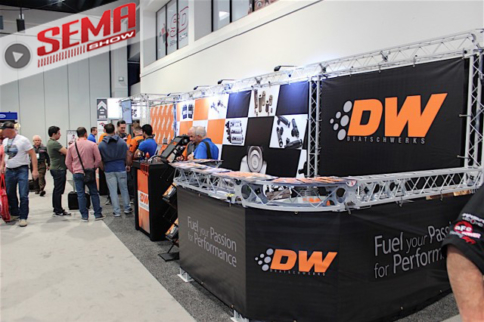SEMA 2016: DeatschWerks DWR2000 Pressure Reg Supports Up To 2000 HP