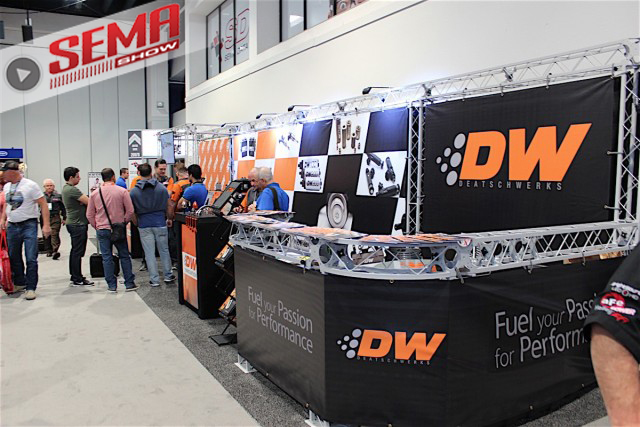 SEMA 2016: DeatschWerks DWR2000 Pressure Reg Supports Up To 2000 HP