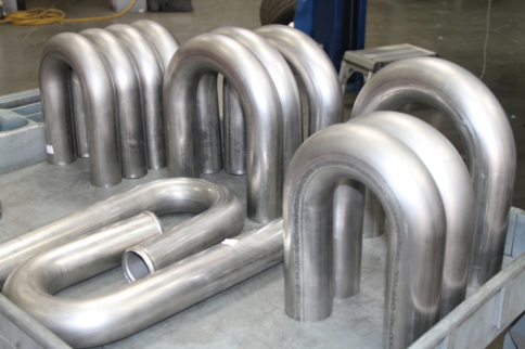 Video: The Difference Between Tubing And Piping With Burns Stainless