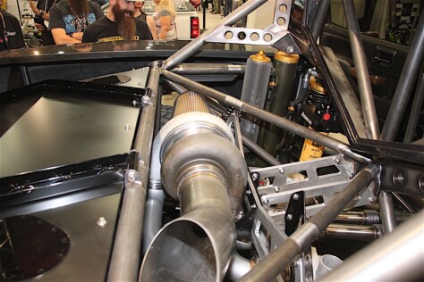 sema-2016-robby-woods-million-dollar-diesel-trophy-truck-2023-10-25_04-58-16_602616