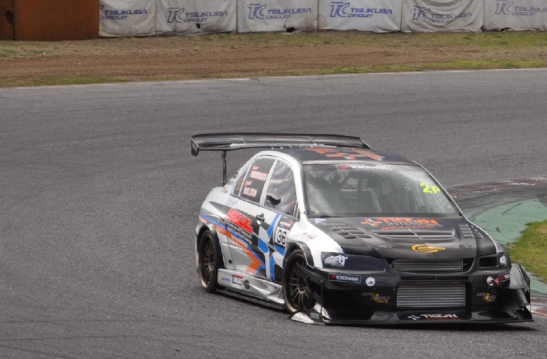 Video: 850-HP Evo Through the Eyes of a Racing Driver