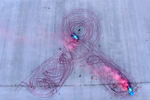 Video: Mustangs Set Record For Largest Burnout Image