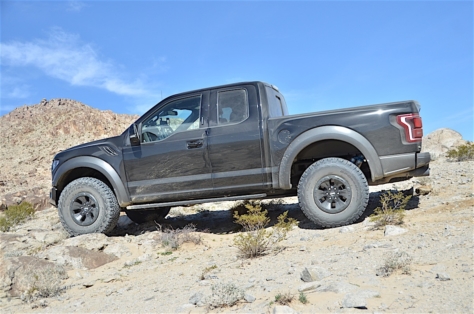 2017-Ford-Raptor192