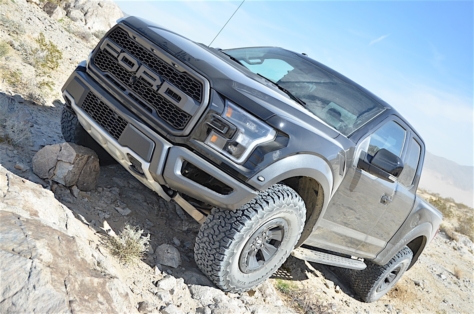 2017-Ford-Raptor202