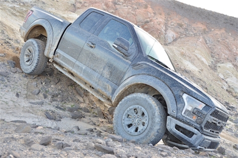 2017-Ford-Raptor212