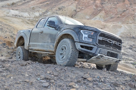 2017-Ford-Raptor220