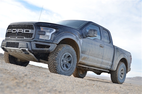 2017-Ford-Raptor225