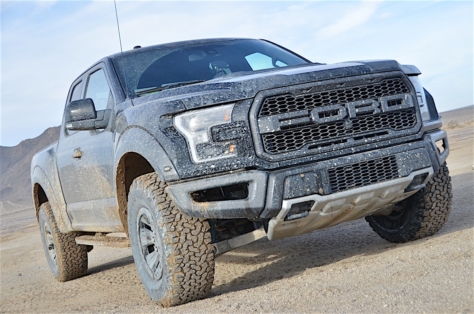 2017-Ford-Raptor231