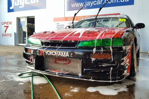 Video: S14 Silvia Passes 11 Cars in One Lap