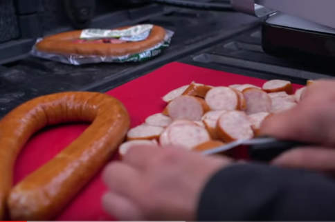 Video: Eating Well While Overlanding