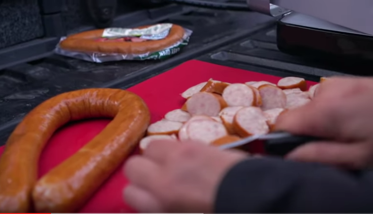 Video: Eating Well While Overlanding