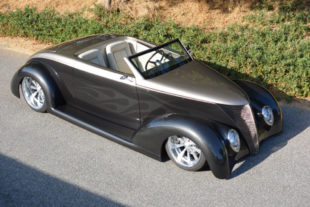 A Street Car Named Venom - Ramon Coria's '37 Ford Roadster
