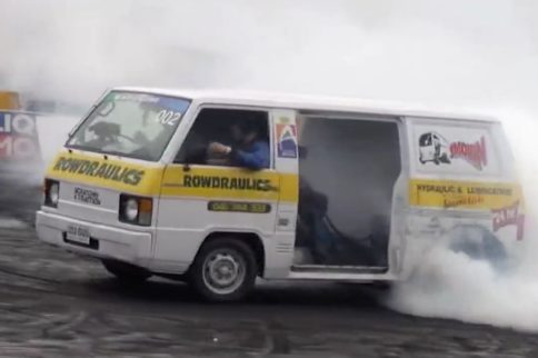 Video: Two Cleveland 302 V8s Are Better Than One!