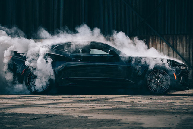 2017-chevrolet-camaro-zl1-sports-car-mo-performance-698x441-19-1