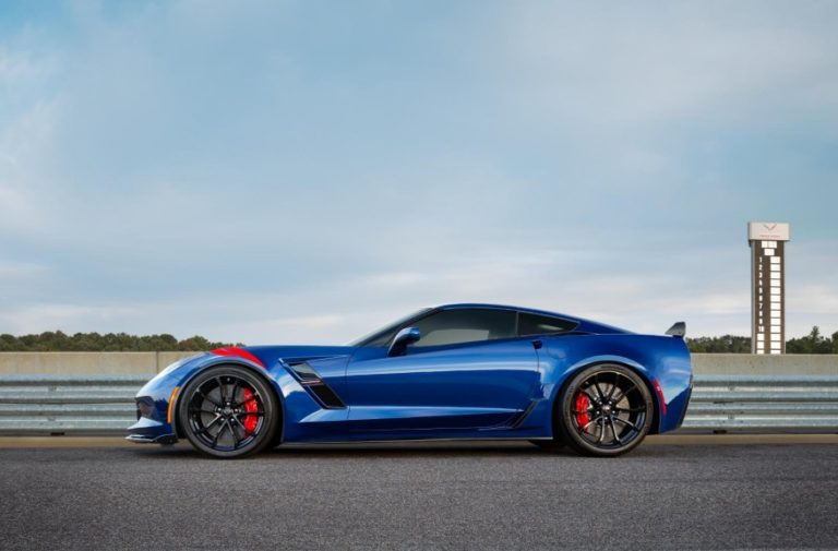 Corvette Grand Sport & Porsche 911 GT3 RS: Unexpected Rivals?