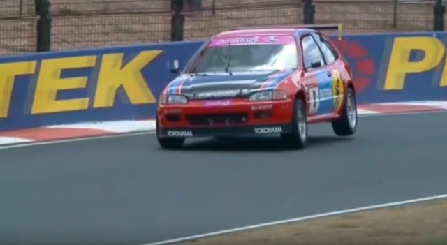 Though Jordan's got the Civic on three wheels here, he's actually quite gentle behind the wheel. This is just how a small, FWD car will corner at high speed.