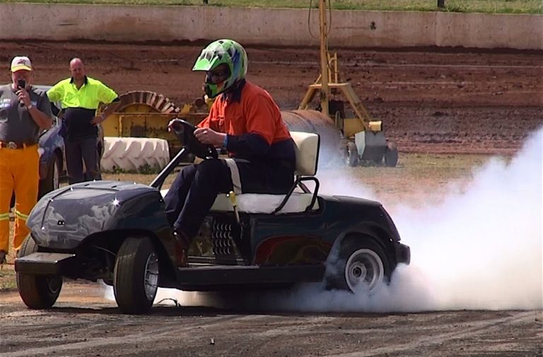 Video: 158 HP Busa Cart Vs. 1,050 HP ProCharged C6 Z06 Corvette