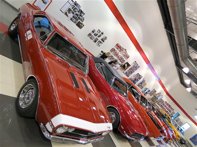 Vic's Garage Camaro