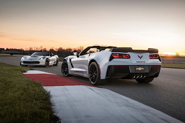 2018-C7-Corvette-Carbon-65-001