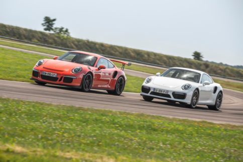 Video: Porsche's Best: GT3 RS vs. Turbo S
