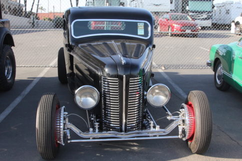 Come For The Fun, But Find Some Bargains At The Goodguys Swap Meet