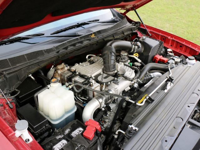 2017 Nissan Titan XD Platinum Reserve 4X4 OffRoadXtreme 3