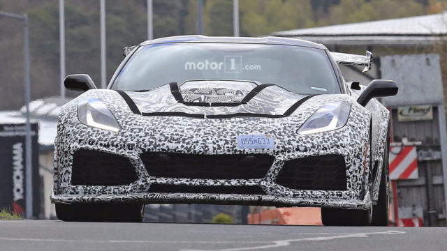 2018-chevy-corvette-zr1-spy-photo