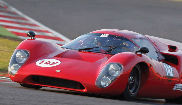 Video: Onboard the Terrifying Broadley T76!