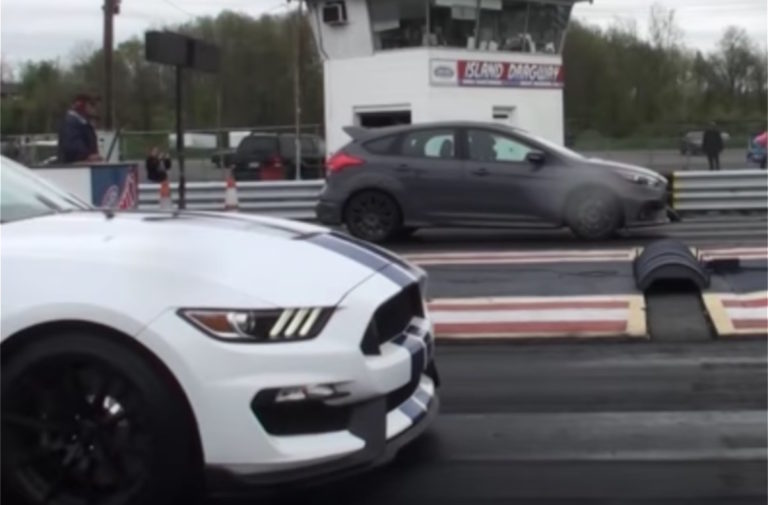 Video: Focus RS vs. Shelby GT350 Drag Race