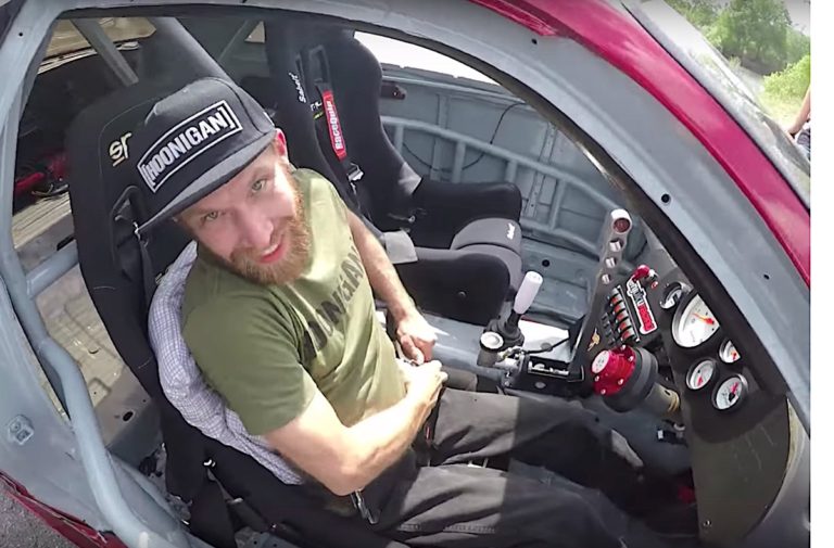 Chairslayer Rob Parsons Drifts RHD R32 With Foot Taped To Gas Pedal